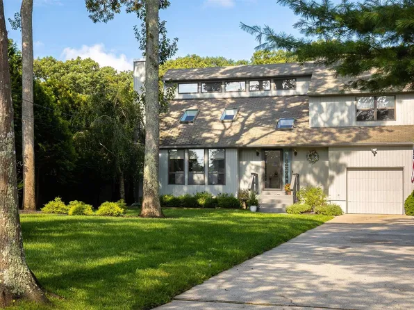 58 Crystal Beach Boulevard, Moriches, NY 11955