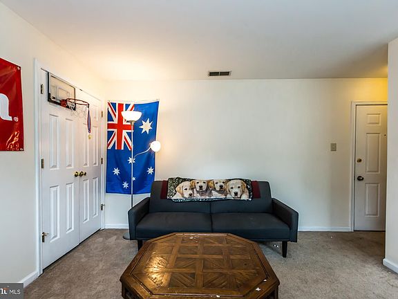 5th image of 261 W Uwchlan Ave #269
