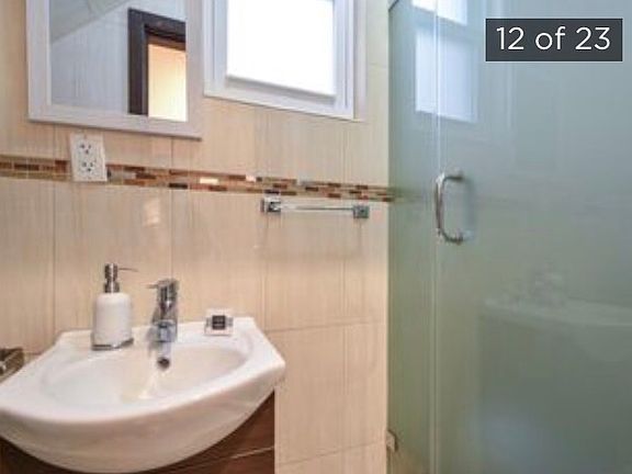 4th image of 8441 123rd St