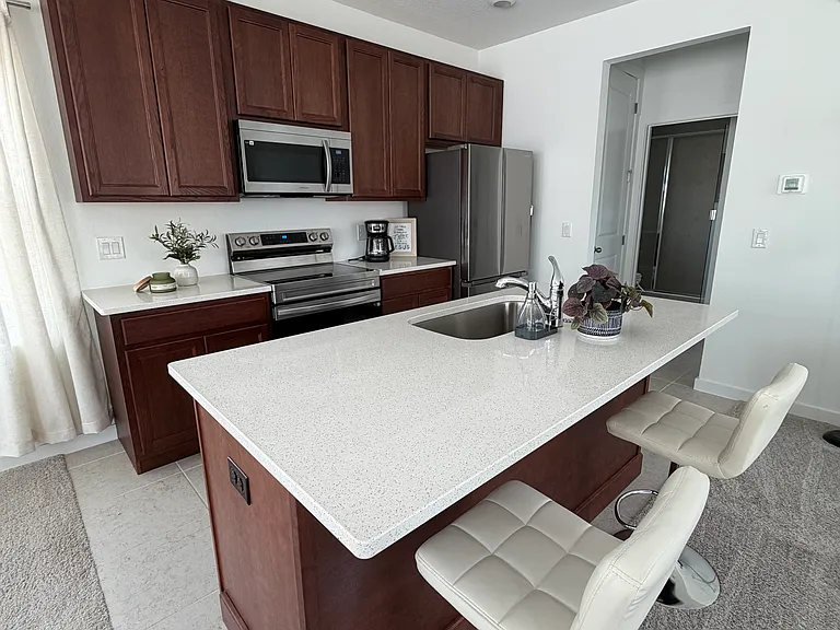 6548 Rover Way — Photo 2