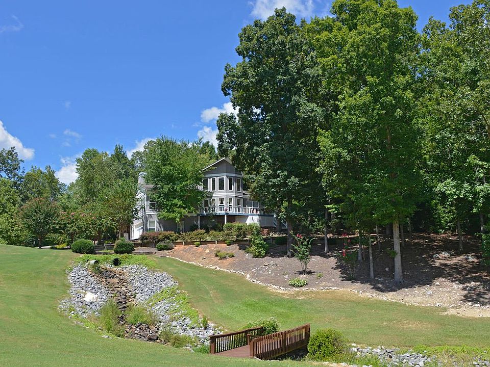 1st image of 182 Lakeside Dr