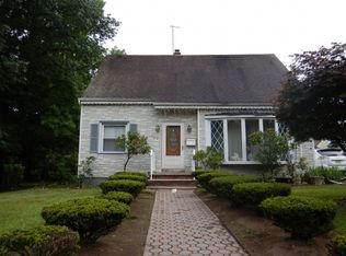 162 Englewood Ave, Teaneck, NJ 07666