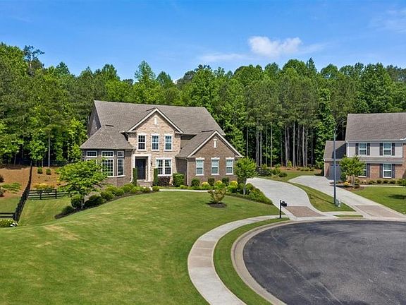 2nd image of 134 Millstone Manor Ct