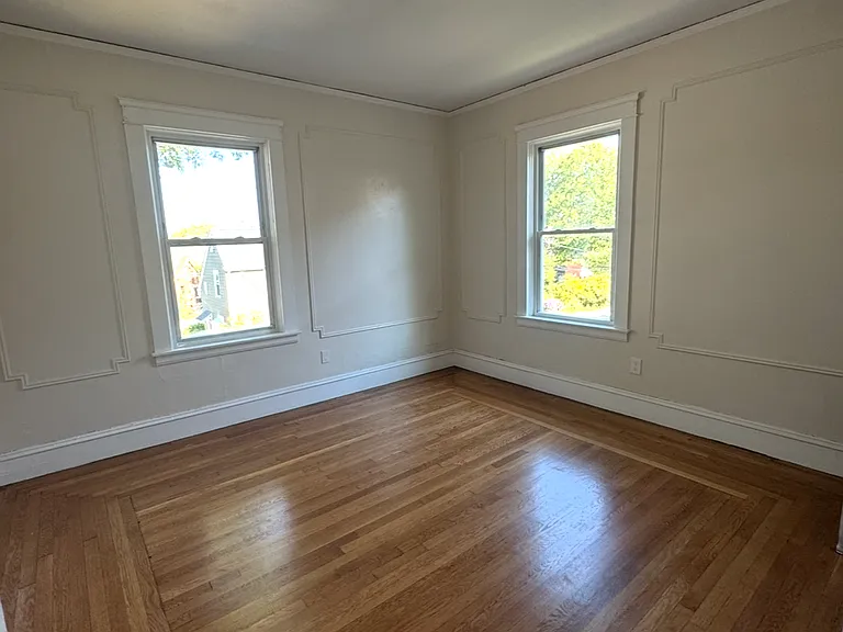 140 Woodbine St #2 — Photo 13