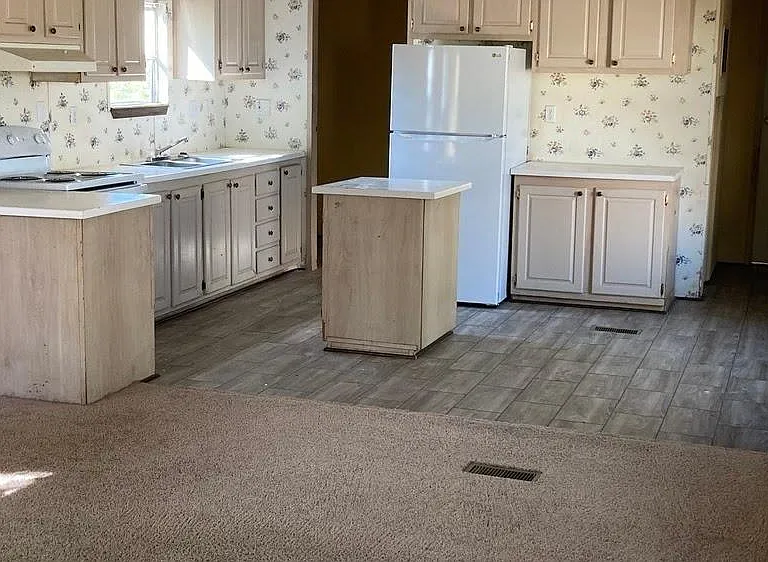 2904 Hunt St #5 — Photo 3