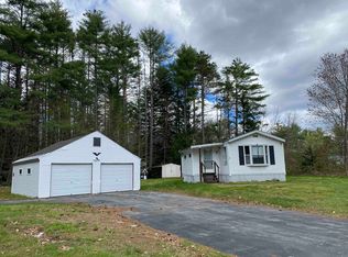 3 Cedar Dr, Center Barnstead, NH 03225