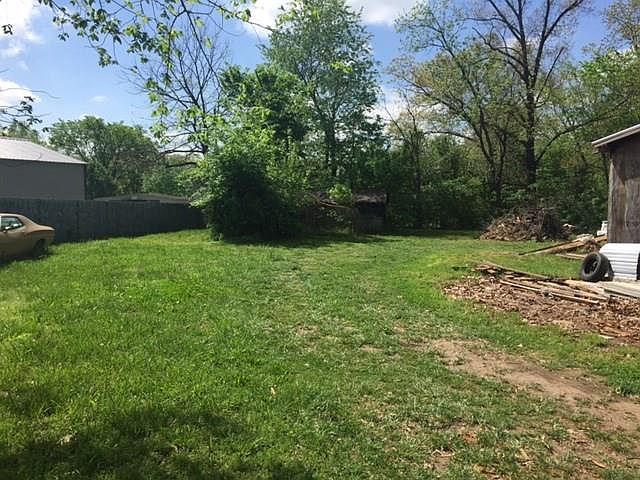 2nd image of 717 Smith Ridge Turn Off