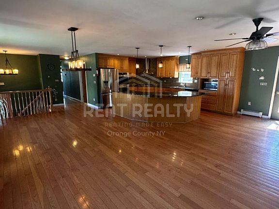 2nd image of 334 Mountain Ave
