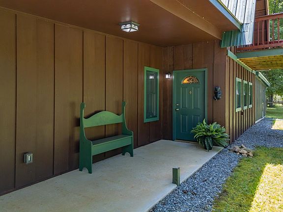 5th image of 170 Dogpatch Ln