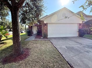 10811 Tallow Briar Ln, Houston, TX 77075