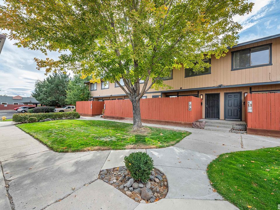 1st image of 3131 Bristle Branch Dr
