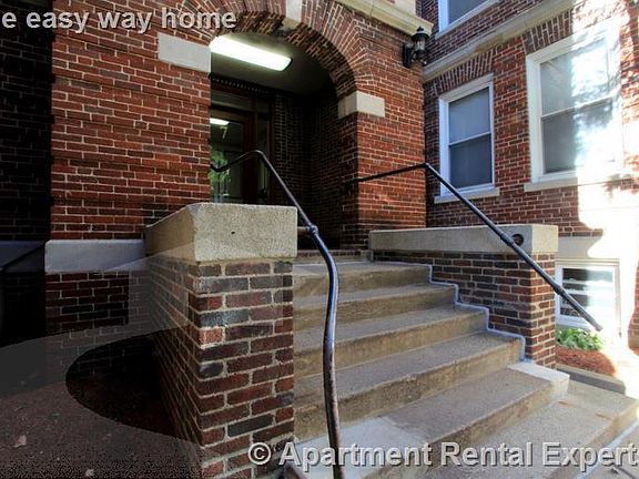 5th image of 7 Craigie Cir #36