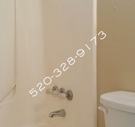 3rd image of 3222 E Bermuda St