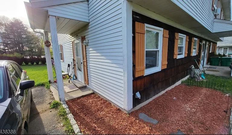 314 A Lake Shr S #O1 — Photo 2