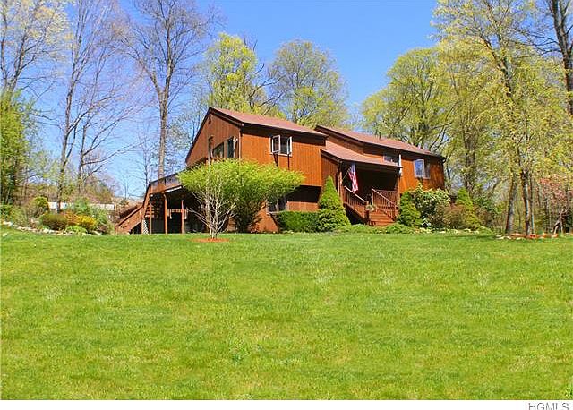 1st image of 27 Fowler Ave