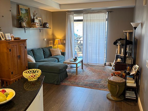 5th image of 525 N Fayette St Unit 121
