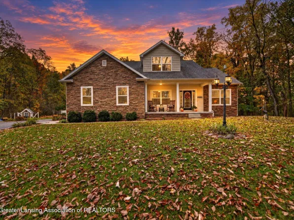 11878 Valdo Rd, Eaton Rapids, MI 48827
