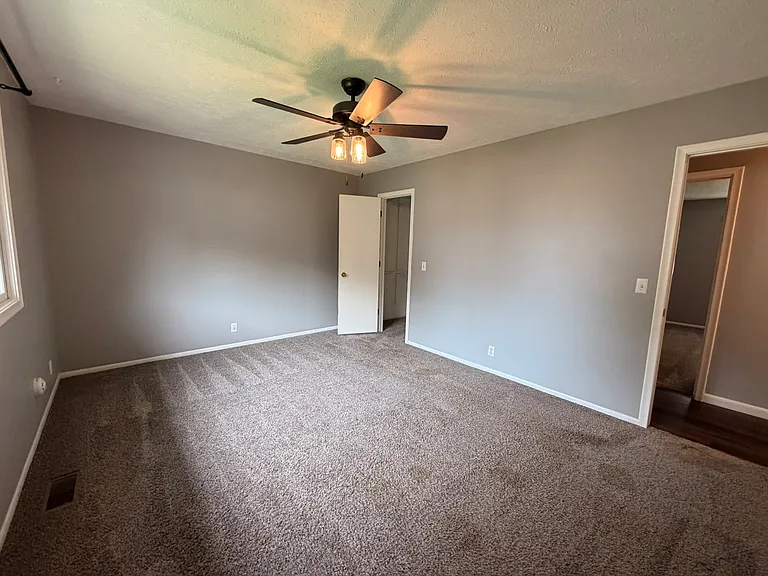 2307 Brighton Dr — Photo 17