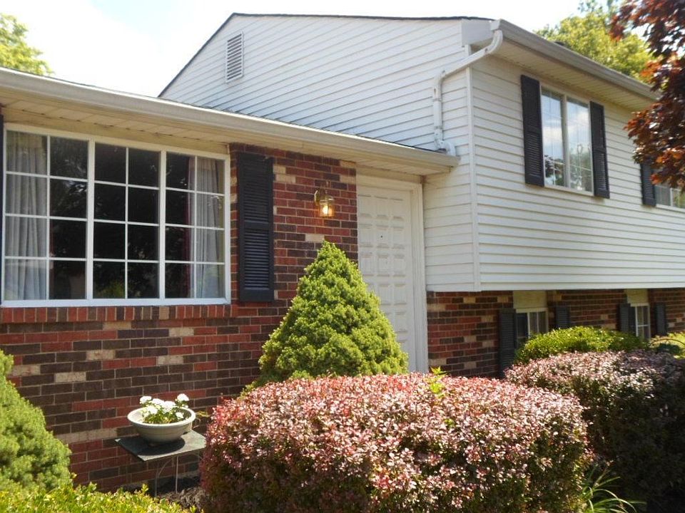 1st image of 1273 Clove Ct