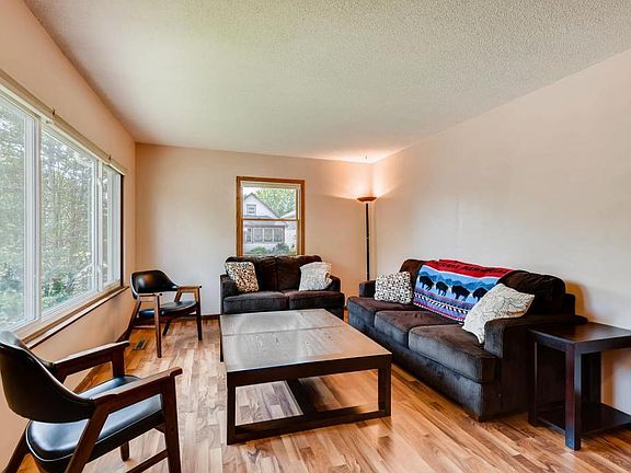 2nd image of 359 4th Ave S