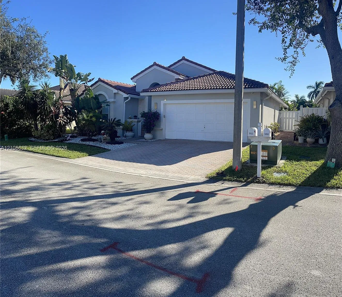 Banyan Oakridge Plat — Photo 3