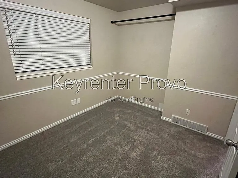 1039 S Freedom Blvd — Photo 14