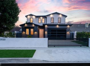 13120 Morrison St, Sherman Oaks, CA 91423