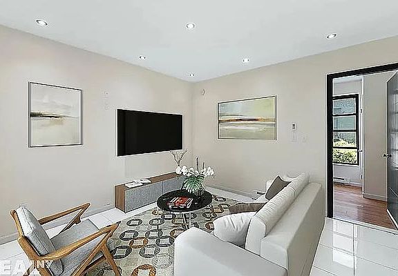 2nd image of 6 W 108th St #2