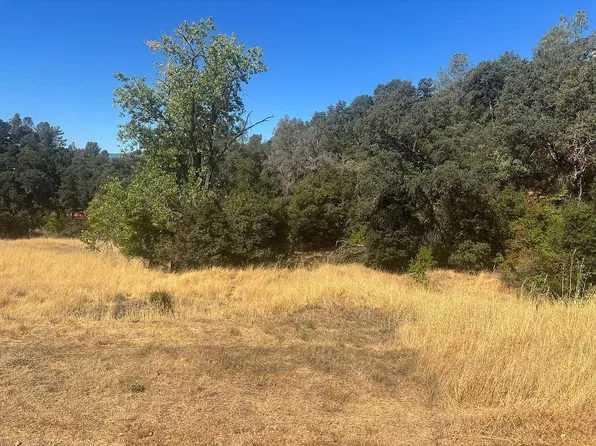 7403 Stanton St, Nice, CA 95464