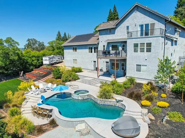 460 Trowbridge Ln, Folsom, CA 95630