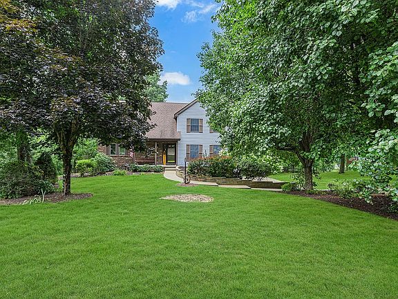 4th image of 126 Firethorn Rd