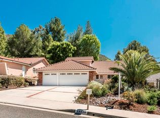 28920 Bardell Dr, Agoura Hills, CA 91301