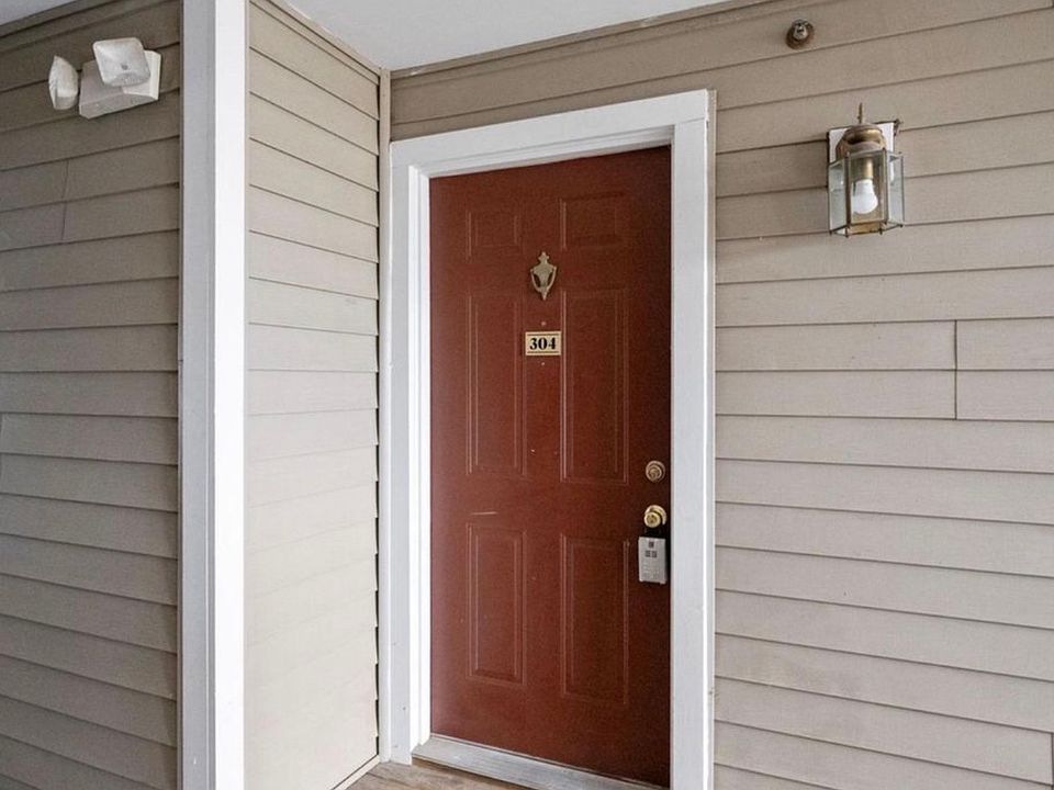 1st image of 8095 Lacy Dr APT 304