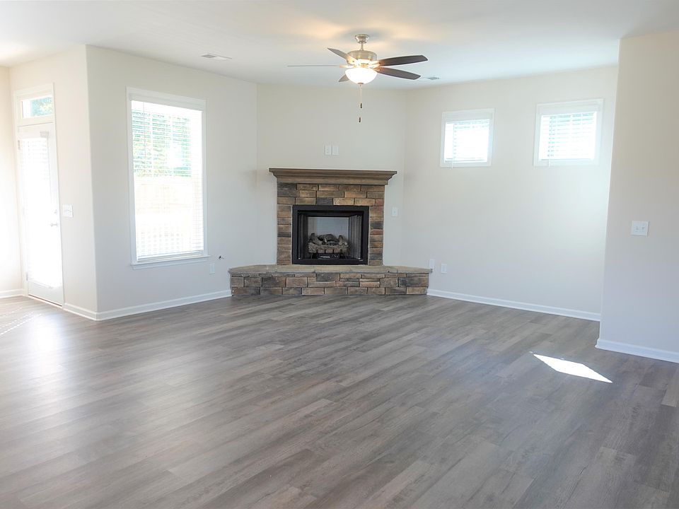 1st image of 412 Ambiance Ct