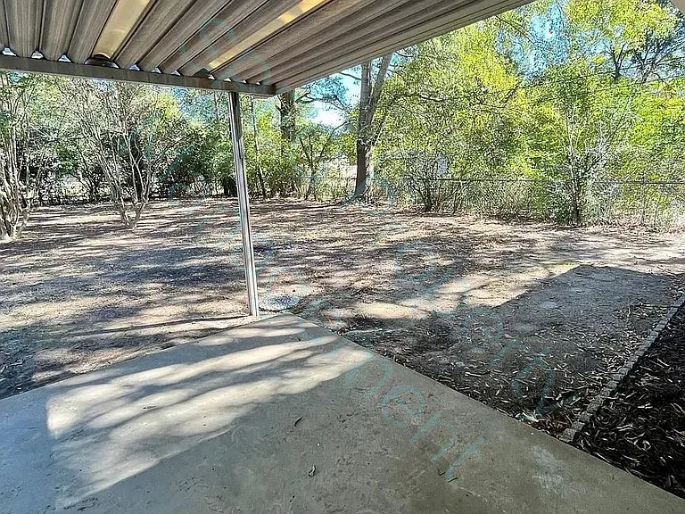 25 Meadowbrook Dr — Photo 14