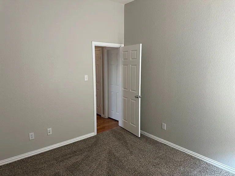 1117 Acacia Dr — Photo 23