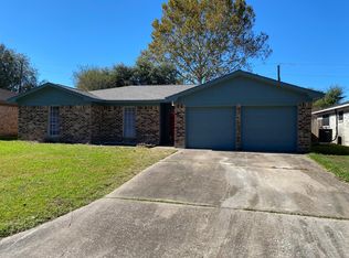 2080 Monica St, Beaumont, TX 77707