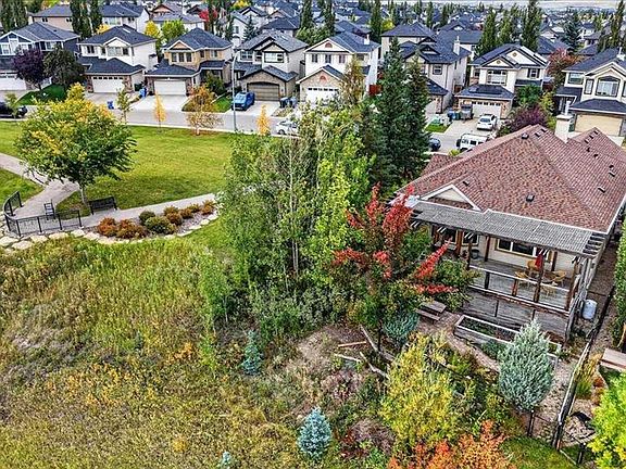 2nd image of 214 N Kincora Hts NW