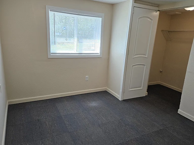 3147 Cleveland Ave — Photo 39