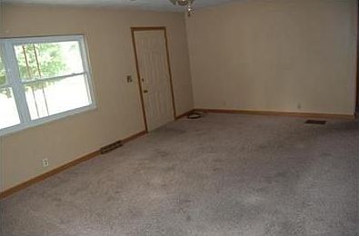 2nd image of 420 S Water St