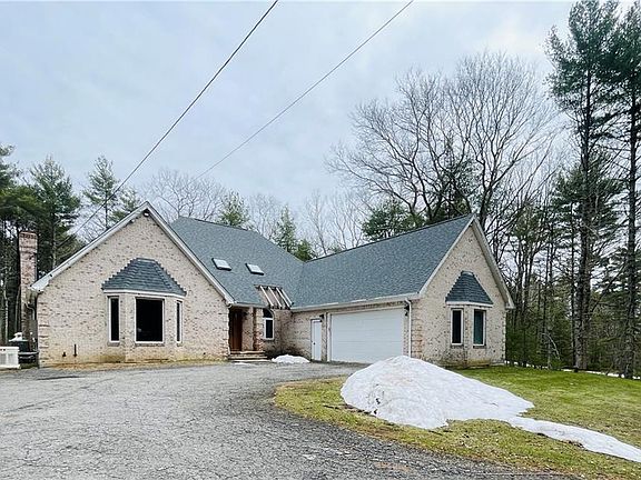 2nd image of 290 Mile Rd