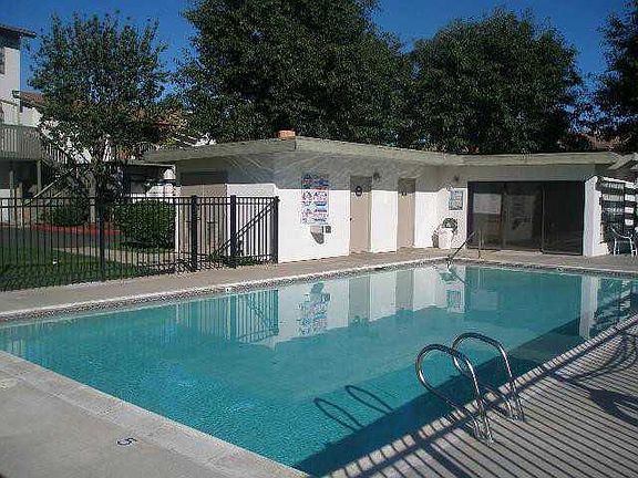 2nd image of 440 Citracado Pkwy Unit 56