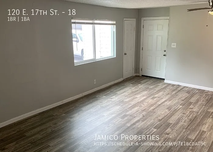 120 E 17th St #18 — Photo 3