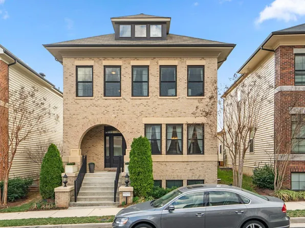 20439 Codman Dr, Ashburn, VA 20147