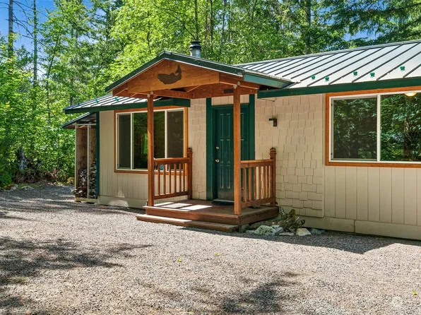 155 Timberline Drive, Packwood, WA 98361
