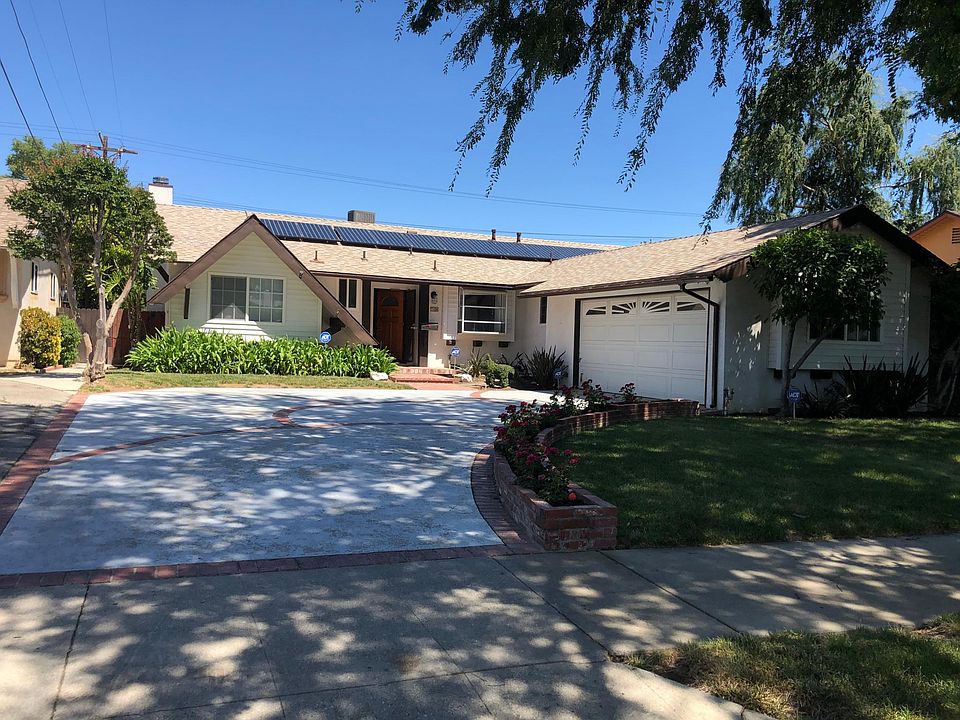 1st image of 7806 Loma Verde Ave