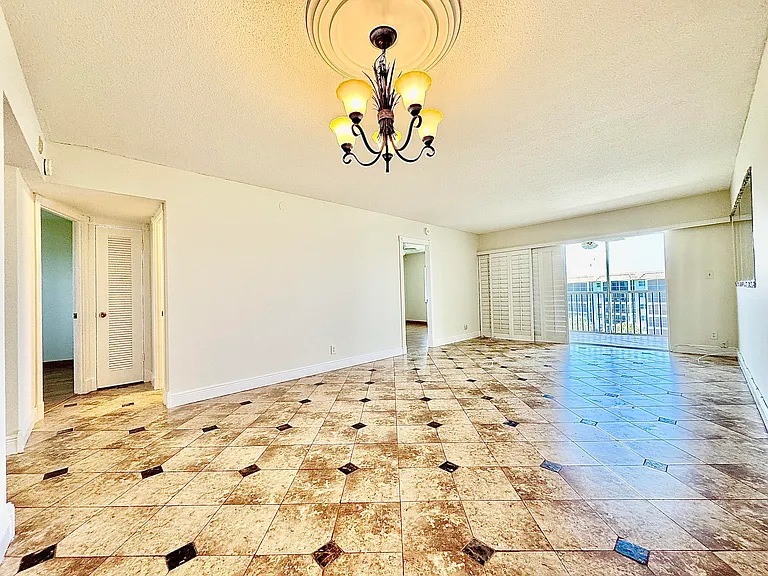 2871 N Ocean Blvd #C513 — Photo 6