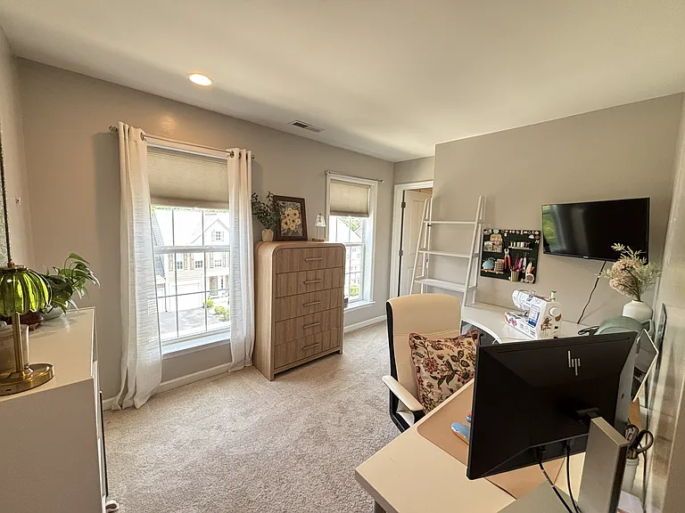 1123 Sray Ln — Photo 17