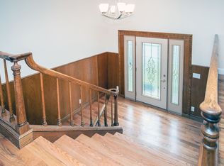 29 Pinehurst Ave, Saugus, MA 01906
