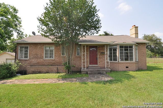 1st image of 202 Sherwood Dr